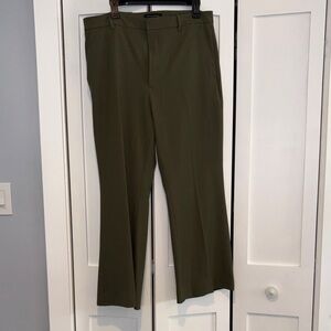 Banana Republic Olive Green Women's wide leg Pants